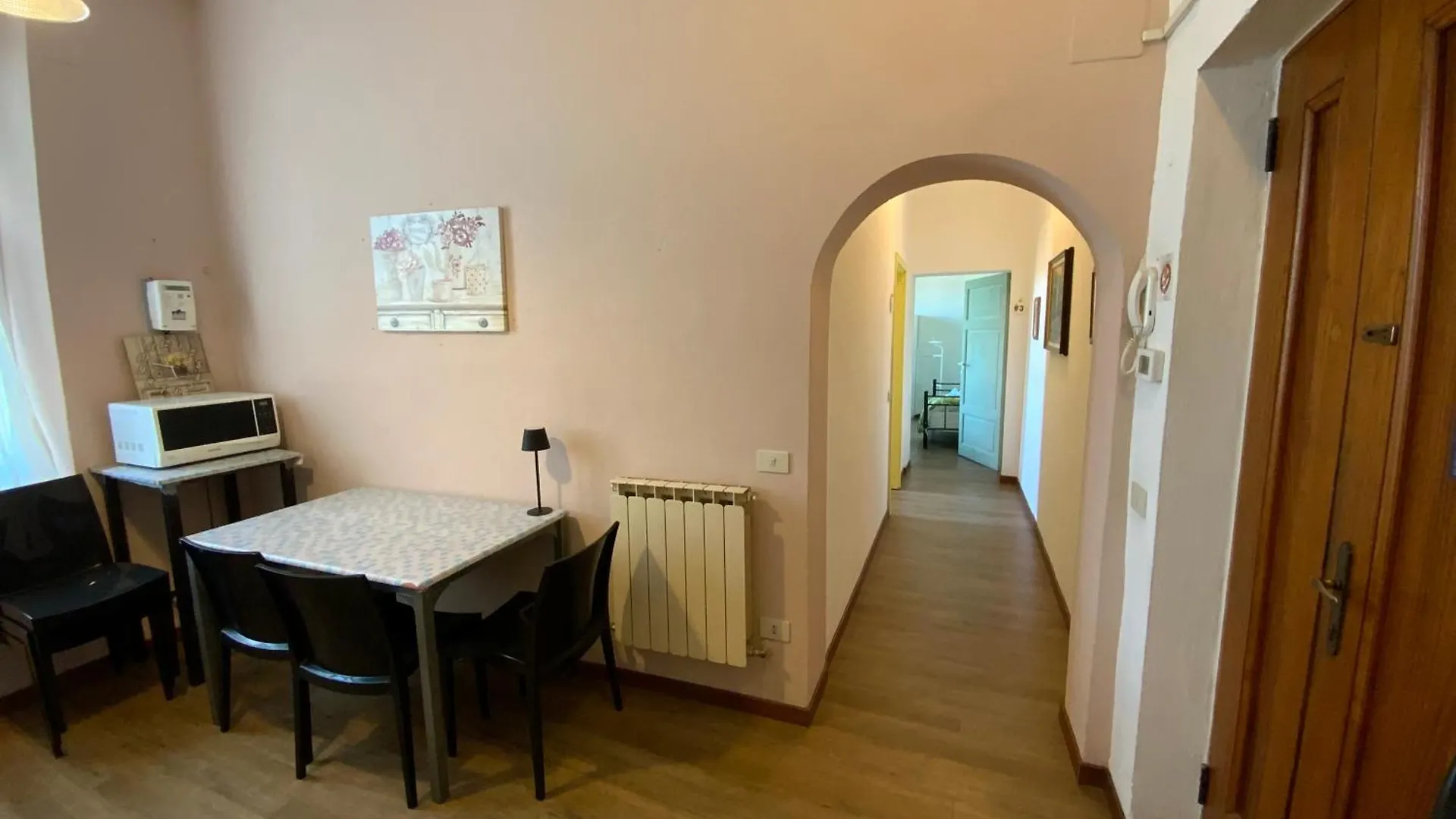 سيينا Casa Di Osio - Porta Romana 3*,  إيطاليا